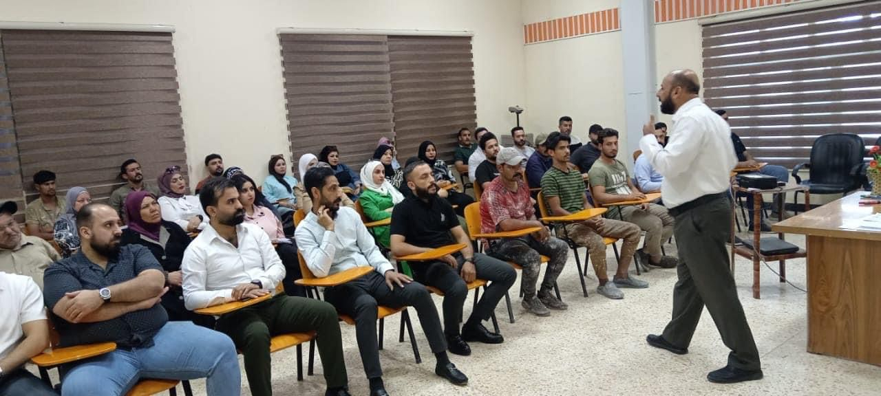 قامت شركة الفارس العامه ندوة لموظفي الملاك حديثي التعين من الأوائل وموظفي العقود الذين تم تثبيتهم مؤخرا.